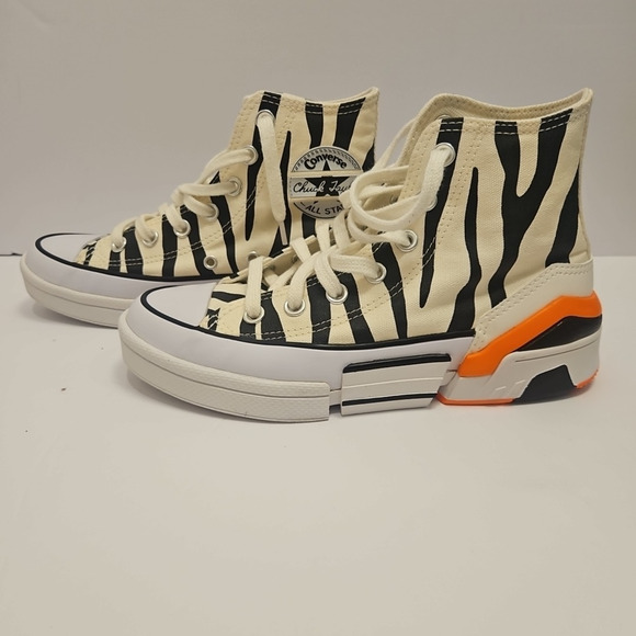 Converse CPX70 High Top Zebra Print Women’s 6.5 Black White Orange Shoes - Picture 1 of 10